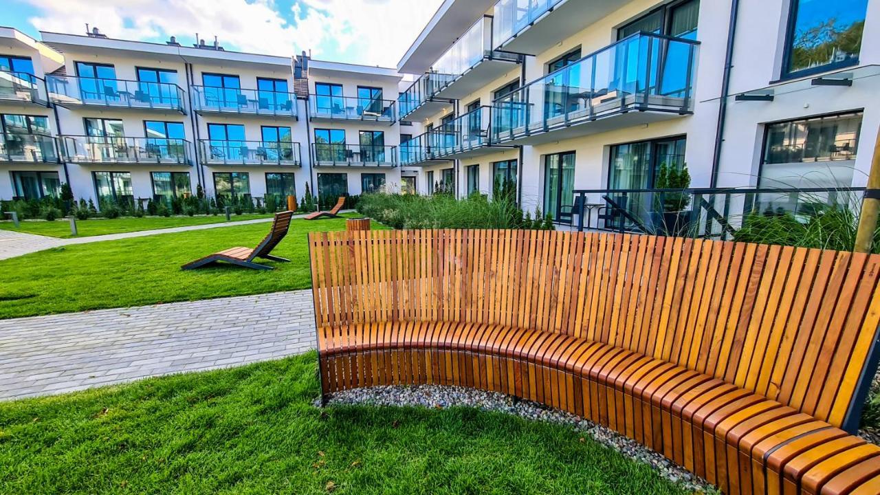 Na Wydmie Apartament - Rezydencja Niechorze 111 Exteriör bild